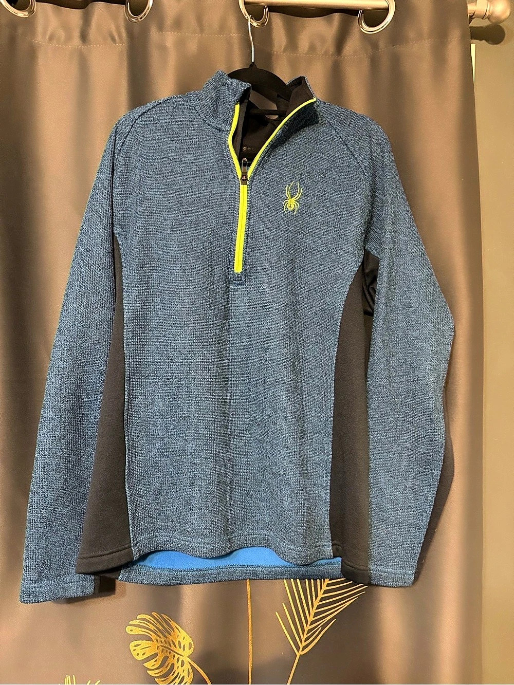 Spyder Quarter-Zip Pullover in Blue Small Like New